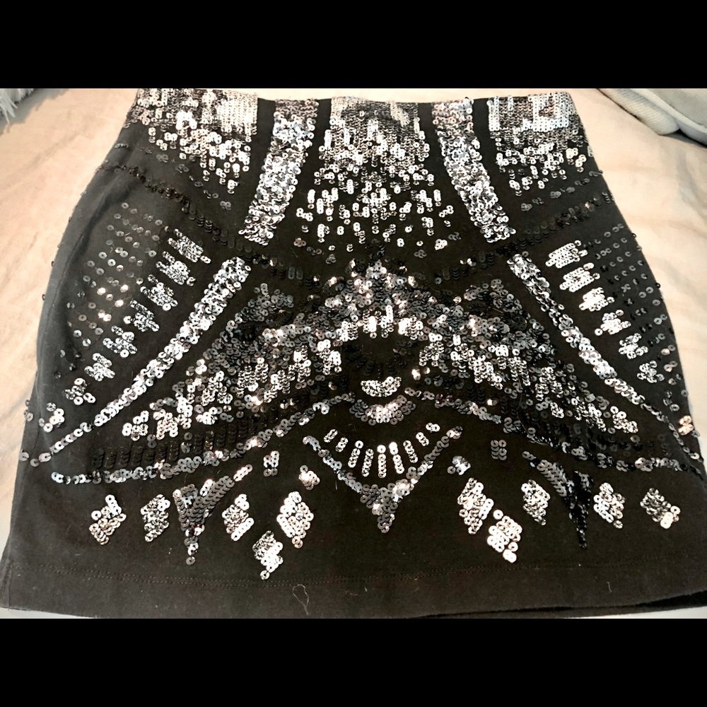 Express black sequined skirt. Exquisite details!